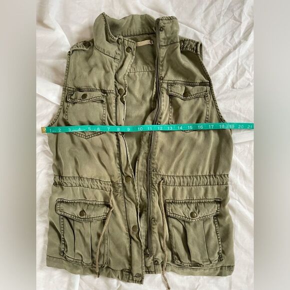 Max Jeans Olive Green long Utility Cargo Vest with pockets barn jacket size S - Picture 9 of 12